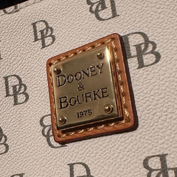 Dooney & Bourke Tammy Tote X Blakely Bone NWOT - Picture 7 of 10